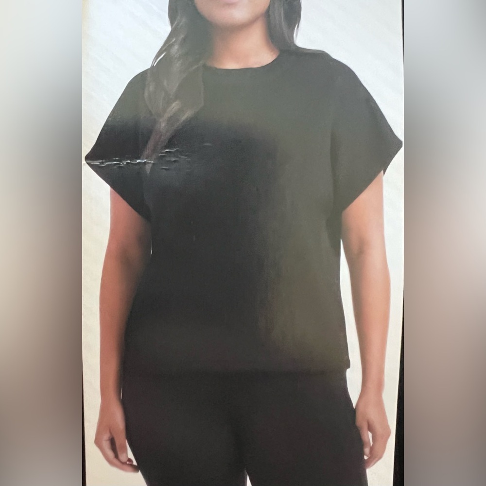 Danskin Black Short Sleeve Ribbed Tee NWT